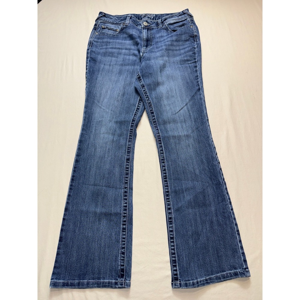 Maurices High Rise Curvy Bootcut Jeans Womens Size 12 (Spot Near Zipper See Pic)